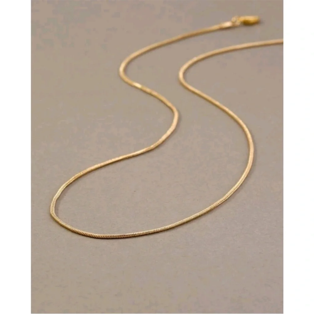Anthropologie Florence Dainty Minimalist Layered Paperclip Chain Necklace -5 S